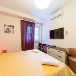 Appartement Nostalgia Romana *